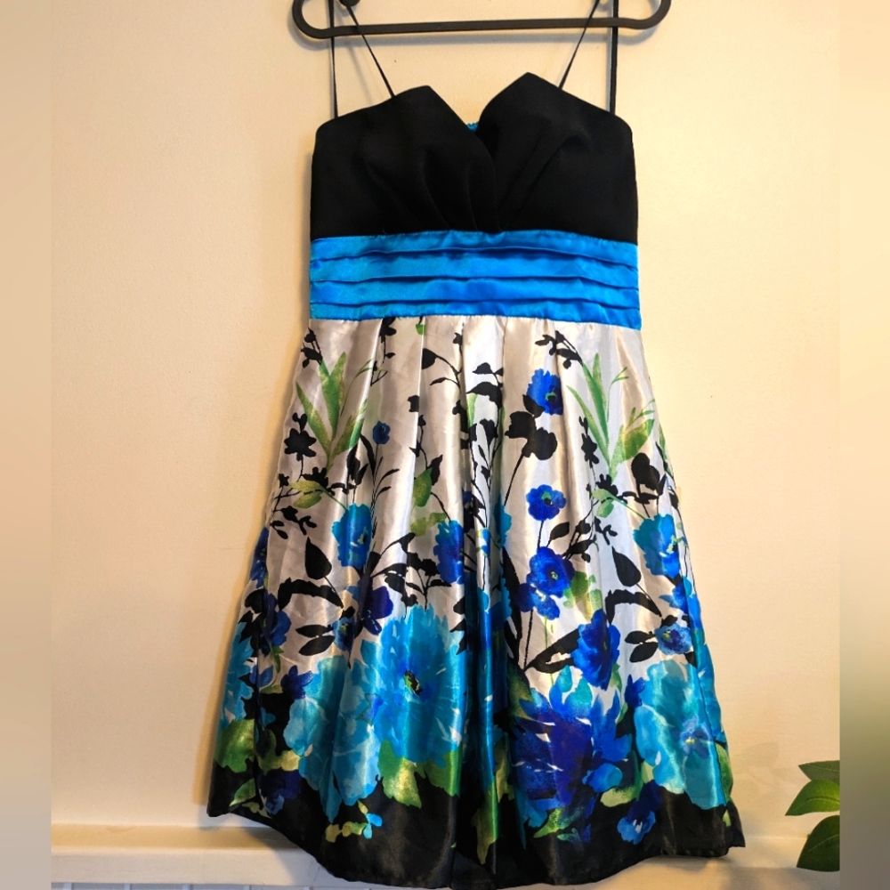 Sweet Silk and lace dress